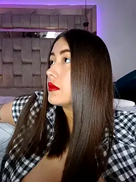 Maralains online show from February 11, 2026, 3:33 am