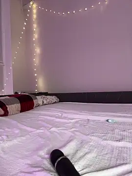 LoveLuna  online show from January 15, 2025, 1:56 am