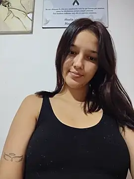 Snapshot of _Denis_sweet chatting on May 28, 2026, 2:53 am Denis sweet online show from May 28, 2026, 2:53 am