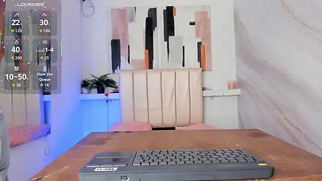 miranda villa online show from December 2, 2025, 12:21 pm