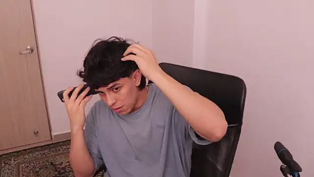 Tony Hoffa online show from November 17, 2025, 5:41 pm