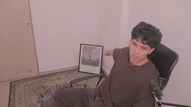 Tony Hoffa online show from December 19, 2025, 8:16 pm