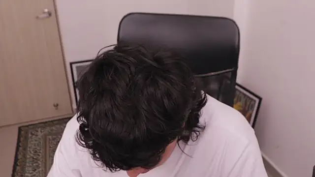 Tony Hoffa online show from April 19, 2026, 7:49 pm