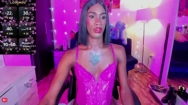 Kendall Gil online show from May 14, 2026, 5:25 am