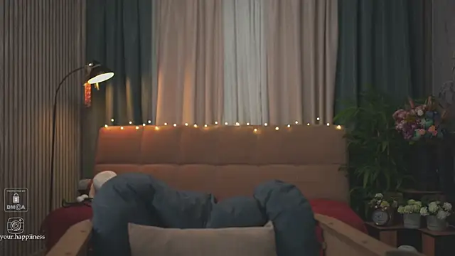 Snapshot of Feral_Berrry_ chatting on December 13, 2024, 3:11 pm Feral Berrry online show from December 13, 2024, 3:11 pm