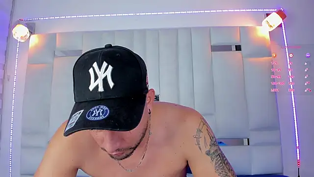 Jacoob19  online show from January 28, 2025, 4:08 pm