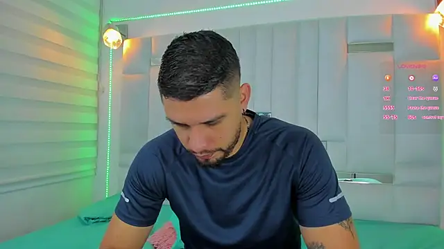 Jacoob19  online show from February 24, 2025, 12:16 pm