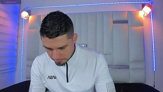 Jacoob19  online show from March 17, 2025, 12:25 pm