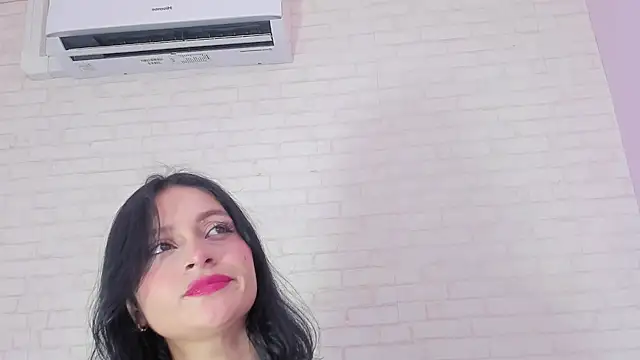 Tiffany mendez online show from March 3, 2025, 12:05 pm