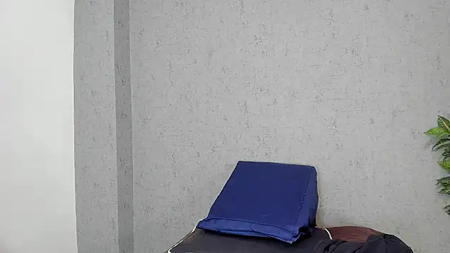 Tiffany mendez online show from February 7, 2026, 12:09 pm