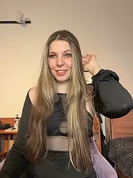 Annie aww online show from March 13, 2025, 9:16 pm