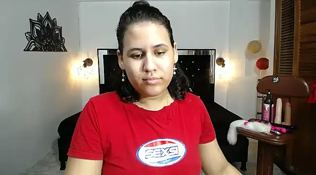 candy hairy online show from February 26, 2025, 1:53 am