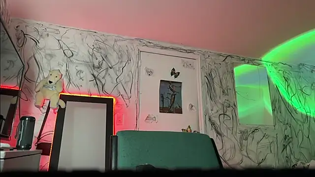 Saturno v online show from February 12, 2025, 10:48 pm