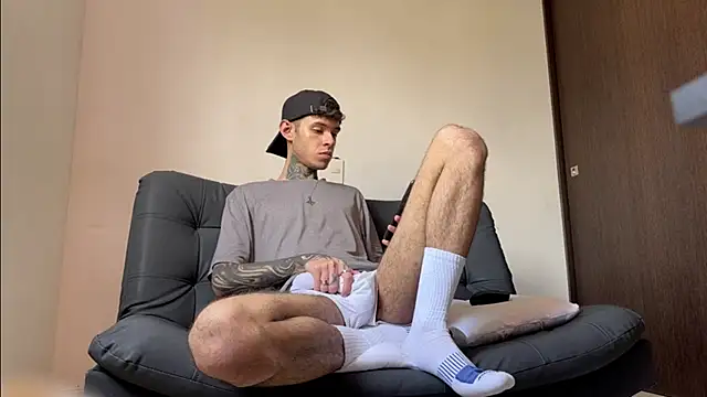 Saturno v online show from March 19, 2025, 11:50 am