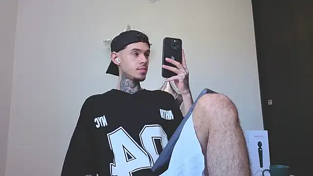 Saturno v online show from September 20, 2025, 10:05 am