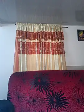 Sexy-Favgirl online show from February 27, 2025, 1:49 pm