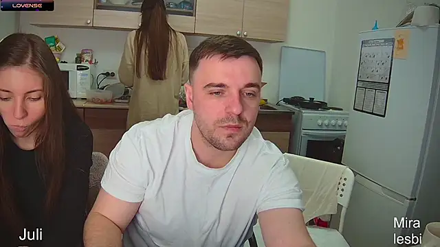 fcjuicy pussy online show from December 13, 2024, 4:16 pm