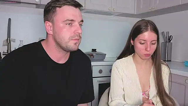 fcjuicy pussy online show from September 14, 2025, 6:40 pm