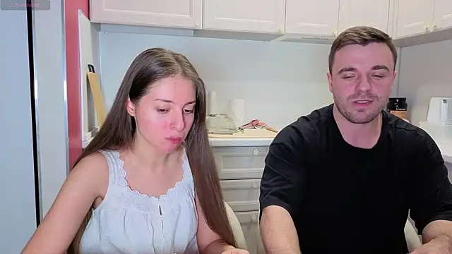 fcjuicy pussy online show from October 16, 2025, 6:31 pm