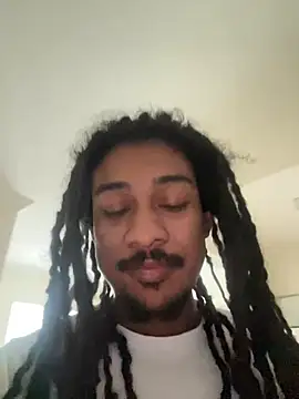 Snapshot of Mazi_Kazi03 chatting on June 15, 2026, 2:41 pm Mazi Kazi03 online show from June 15, 2026, 2:41 pm