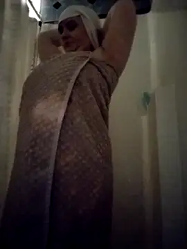 lilbishmiss online show from February 17, 2026, 10:27 pm