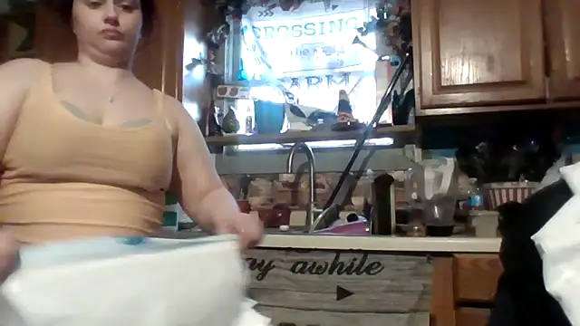 lilbishmiss online show from March 31, 2026, 12:16 pm