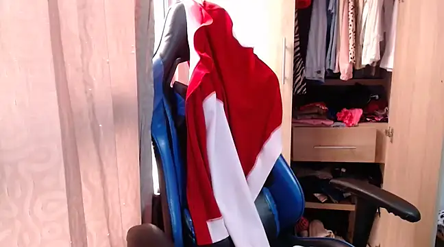 Erotic latina online show from February 21, 2025, 9:32 pm