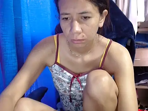 Erotic latina online show from March 17, 2025, 12:46 pm