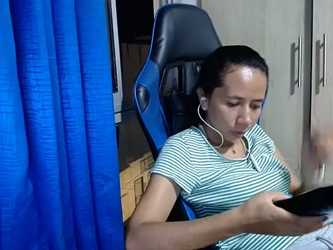 Erotic latina online show from September 24, 2025, 1:20 am