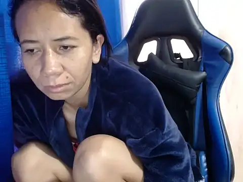 Erotic latina online show from September 28, 2025, 11:59 am