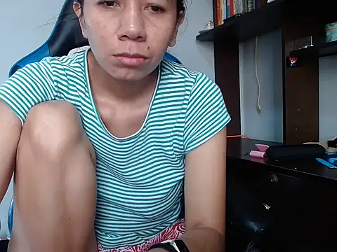 Erotic latina online show from November 5, 2025, 12:27 pm