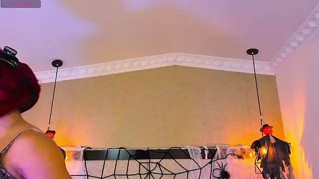 kimCosseyy online show from October 20, 2025, 3:07 am