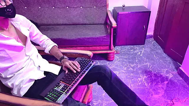 Habibi big b online show from October 23, 2025, 6:06 pm