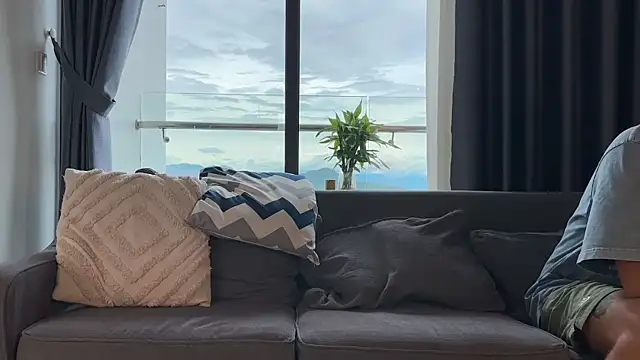 Flying-Dutchmana online show from September 23, 2025, 4:37 am