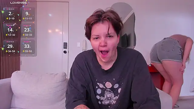 jessica tenderly online show from November 17, 2025, 12:44 pm