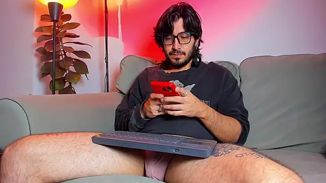 Ackerman Eren  online show from November 14, 2025, 5:44 pm