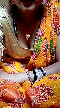 Snapshot of annaya_sweet chatting on February 4, 2025, 7:29 am annaya sweet online show from February 4, 2025, 7:29 am