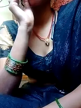 Snapshot of annaya_sweet chatting on February 8, 2025, 10:29 am annaya sweet online show from February 8, 2025, 10:29 am