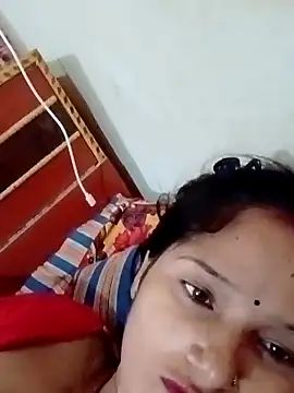 Snapshot of annaya_sweet chatting on September 28, 2025, 11:10 pm annaya sweet online show from September 28, 2025, 11:10 pm