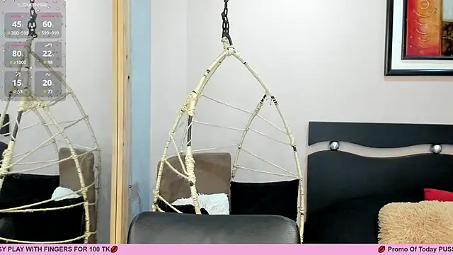 LenaRuiz  online show from February 28, 2025, 12:09 pm