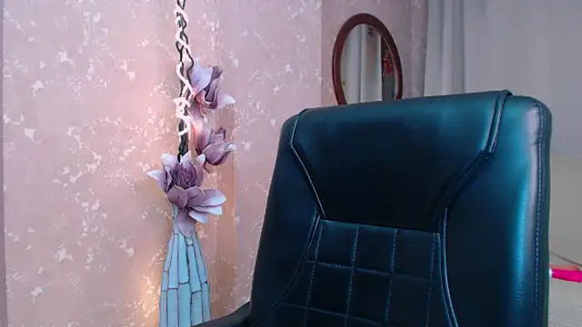 Ann  Cute online show from January 4, 2025, 1:42 pm