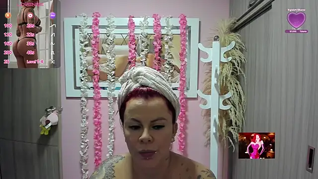 Snapshot of KAROL_MILF chatting on July 18, 2026, 10:24 pm KAROL MILF online show from July 18, 2026, 10:24 pm