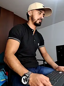 MAXIMUS MASTE3 online show from March 23, 2025, 4:27 am