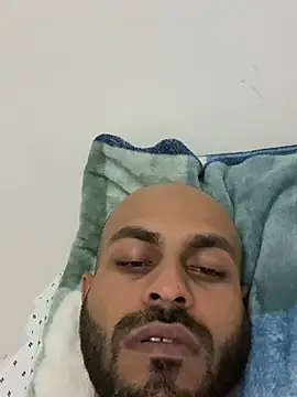 islandvybee55 online show from December 11, 2024, 3:24 am