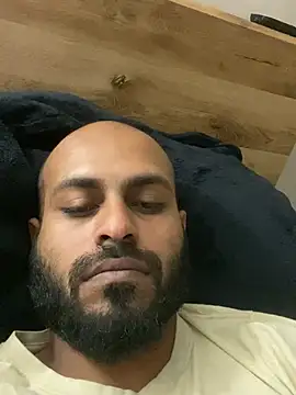 islandvybee55 online show from March 21, 2026, 12:54 pm