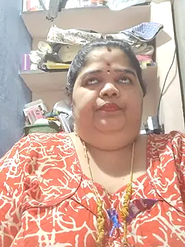 tamilthanushri online show from April 17, 2026, 3:09 am