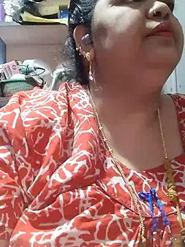 Snapshot of tamilthanushri chatting on May 5, 2026, 5:04 am tamilthanushri online show from May 5, 2026, 5:04 am