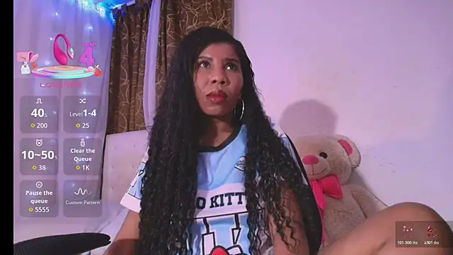 Snapshot of ivonjoness chatting on June 17, 2026, 3:42 am ivonjoness online show from June 17, 2026, 3:42 am