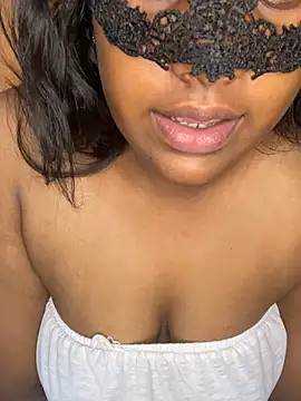 Nethmi156 online show from April 28, 2026, 11:04 am