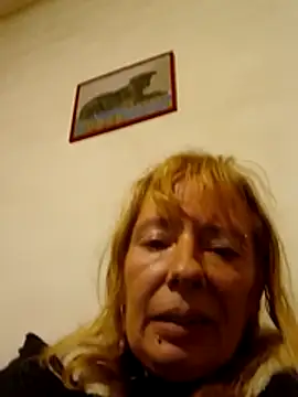 Ladykiss833 online show from November 24, 2025, 6:29 pm